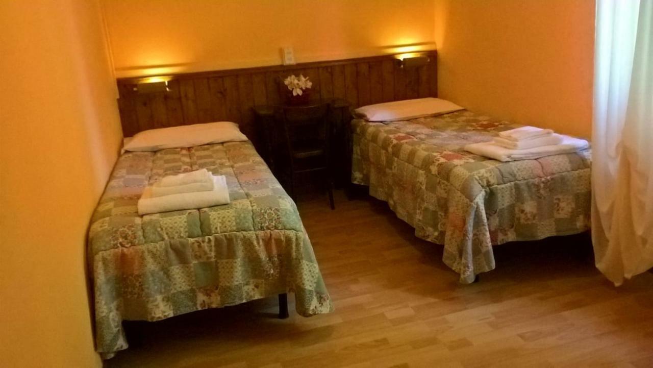 Capanna C.A.O. Hotel Brunate Exterior photo